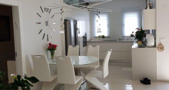 Квартира с мебелью в Нетании